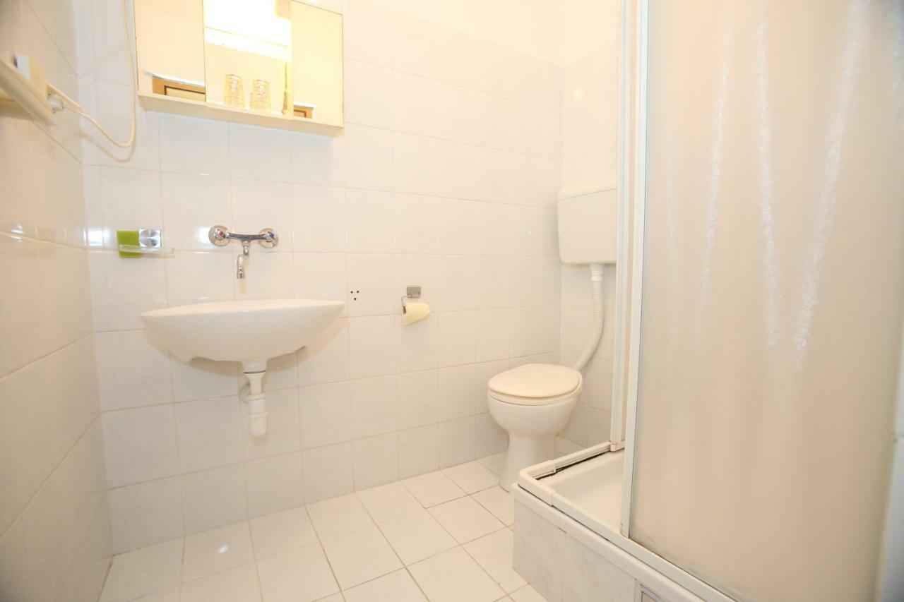Rooms With The Sea View Baška Екстериор снимка