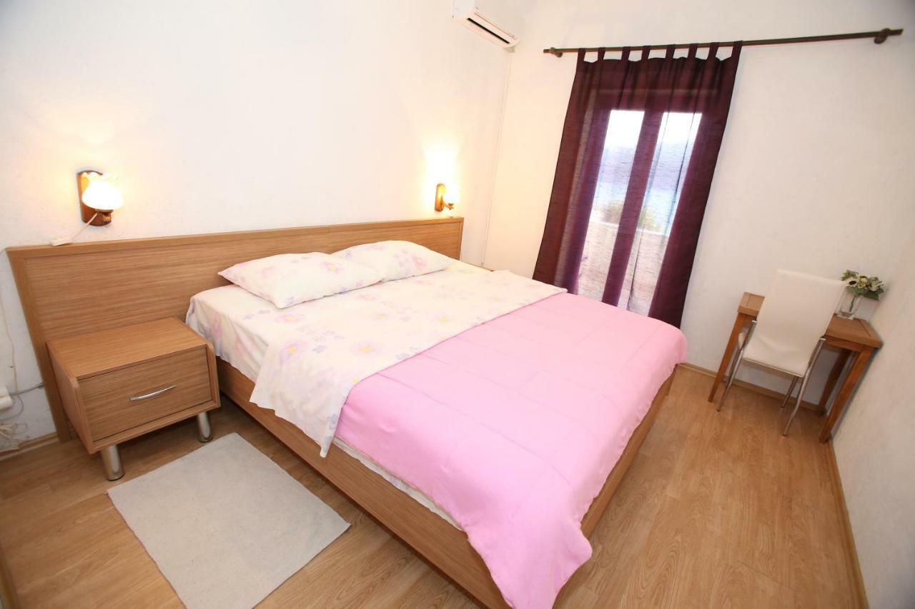 Rooms With The Sea View Baška Екстериор снимка