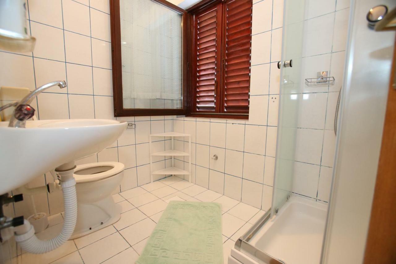 Rooms With The Sea View Baška Екстериор снимка